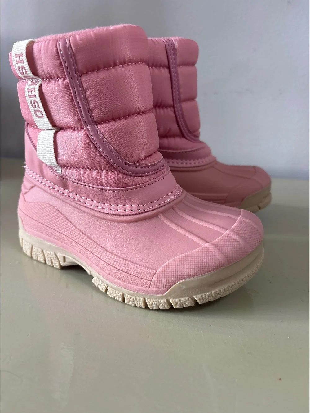 OshKosh Pink Winter Snow Boots for Toddlers size 7 Kids